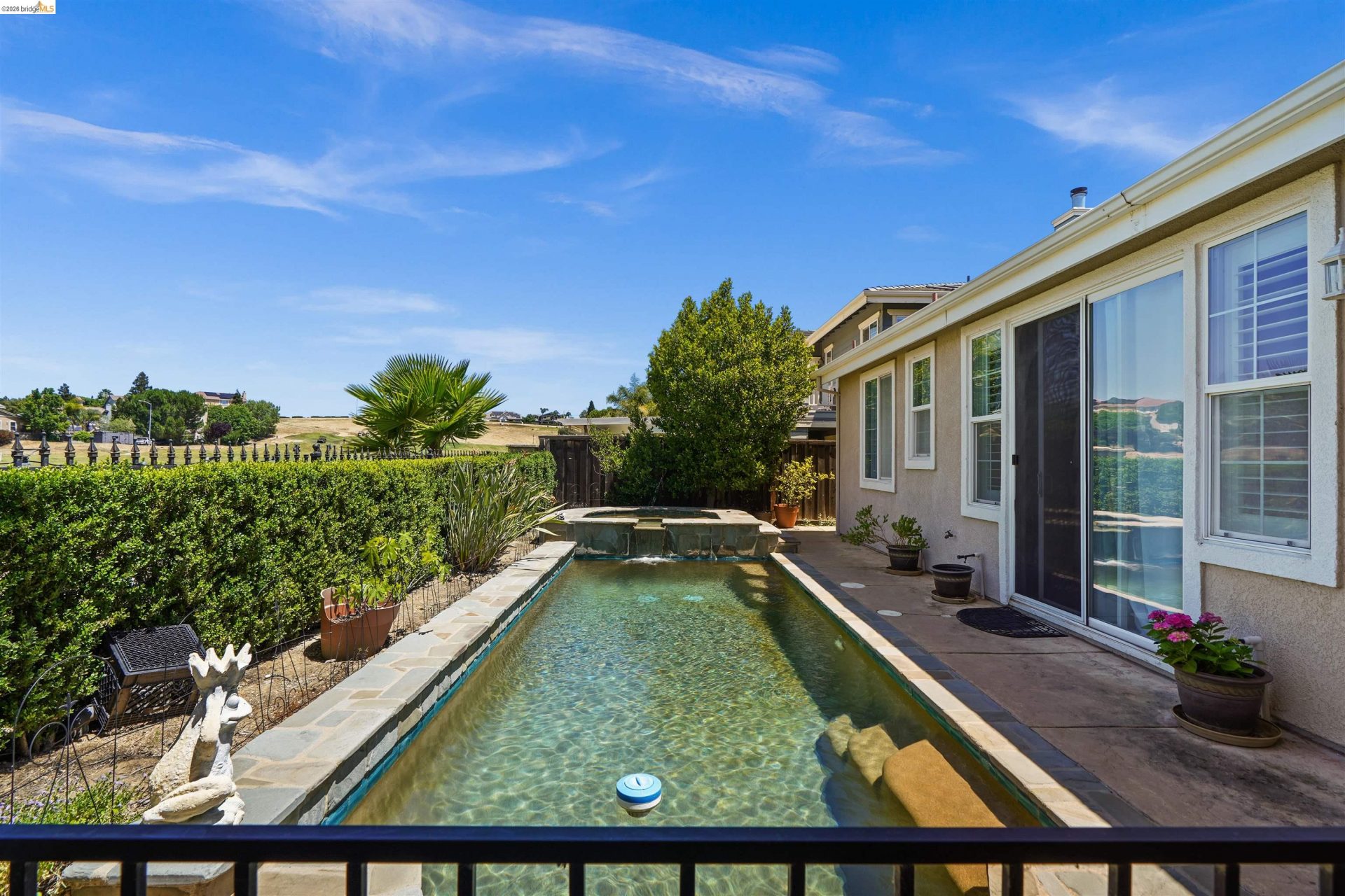 Property photo 33