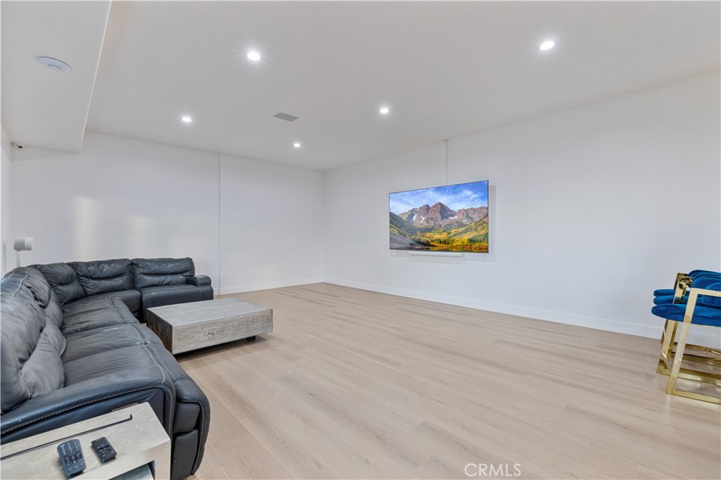 Property photo 50
