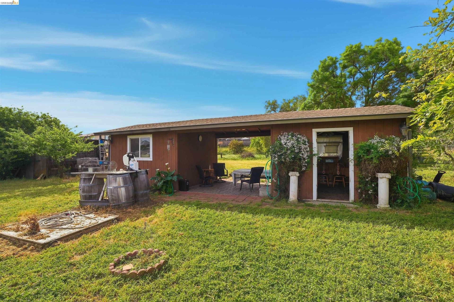 Property photo 37