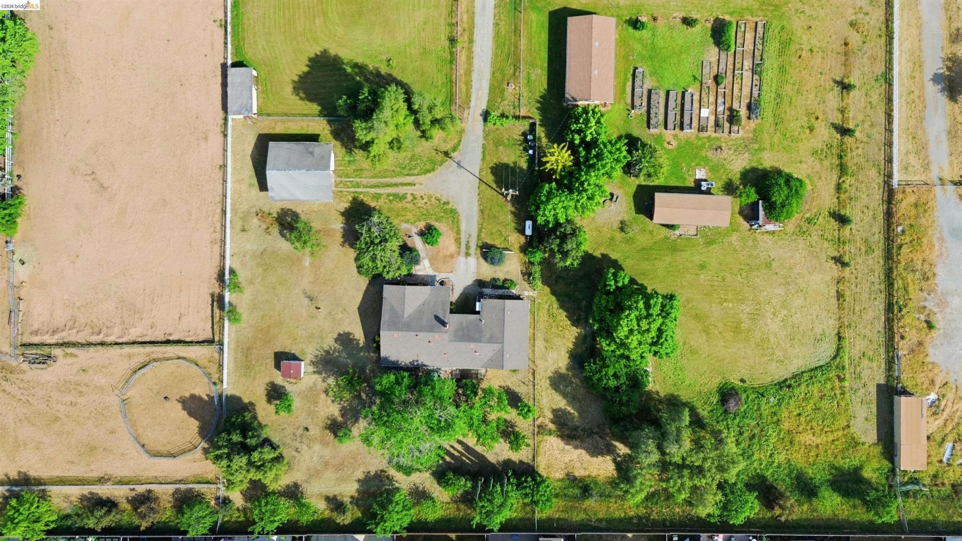 Property photo 41