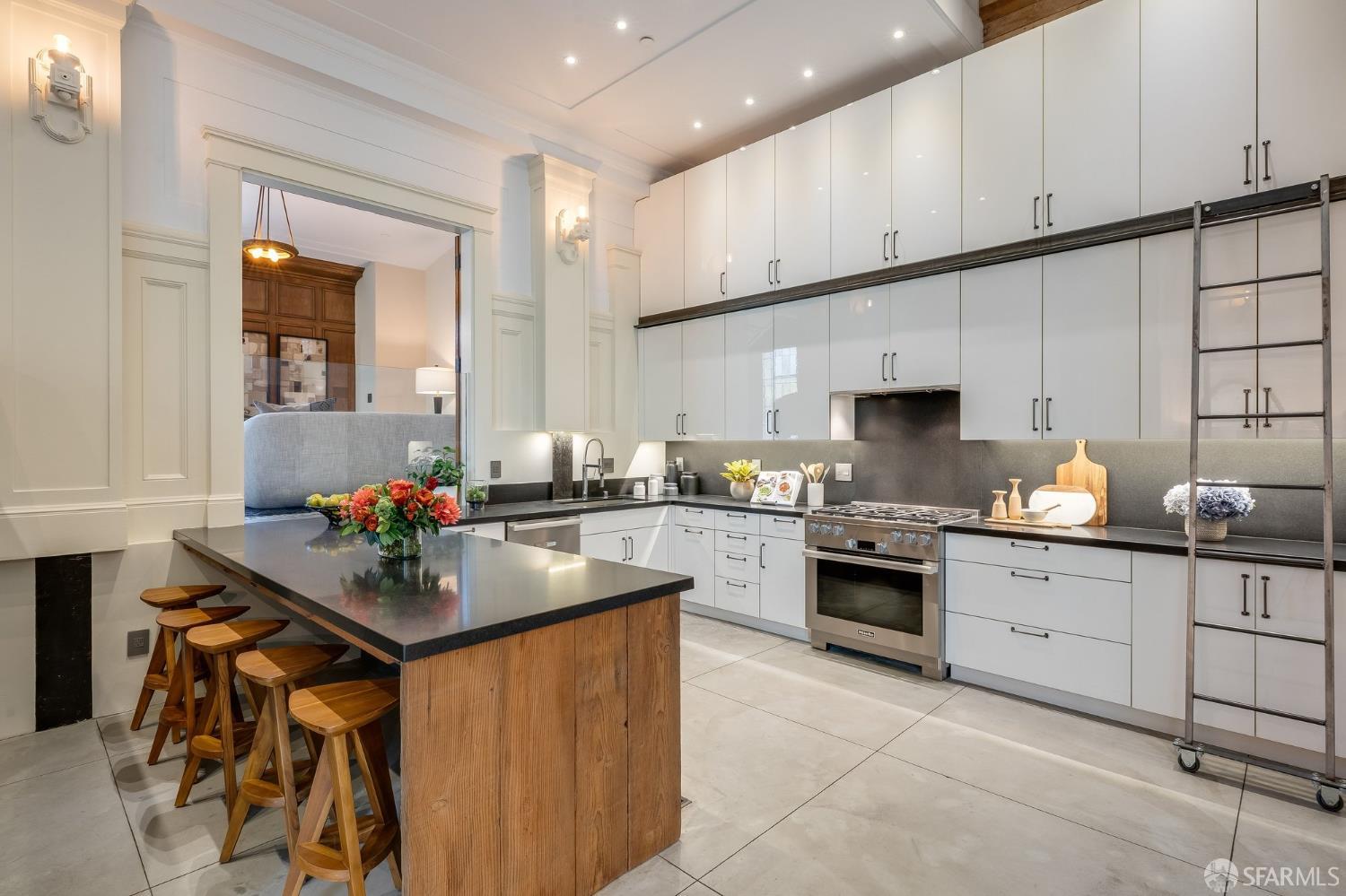 Property photo 37