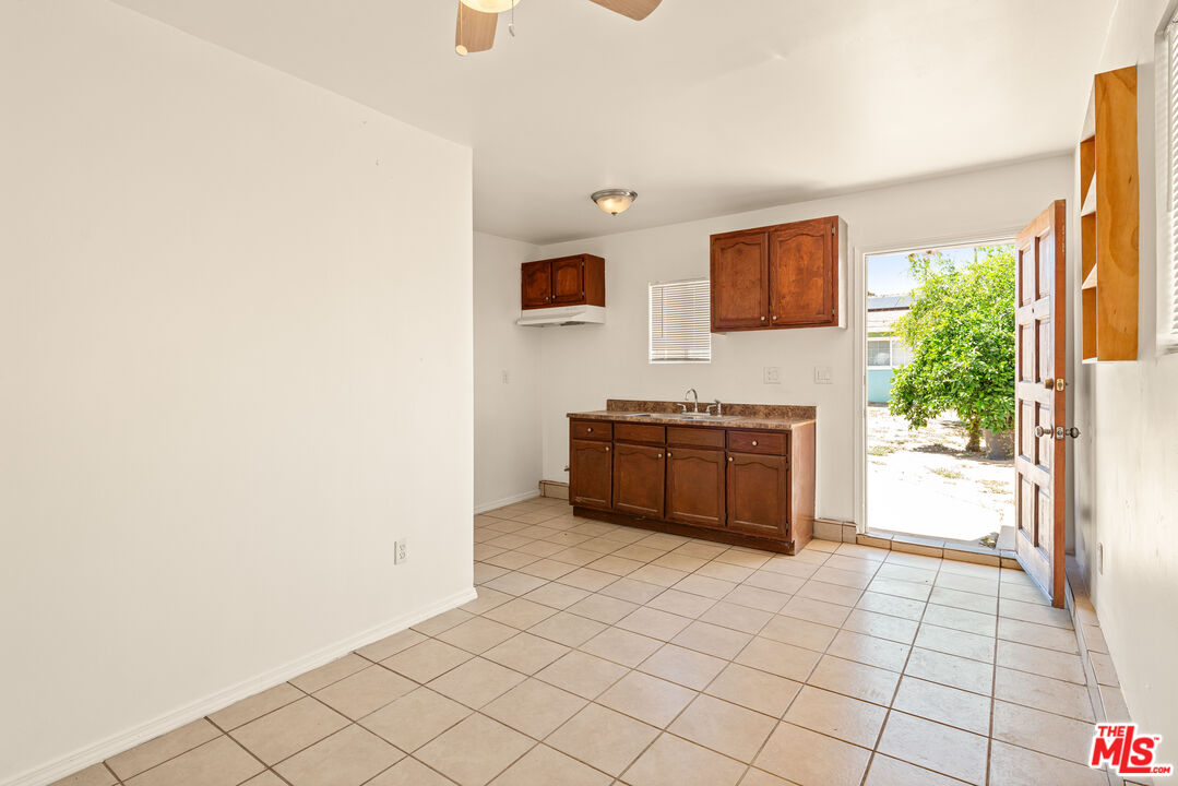 Property photo 32