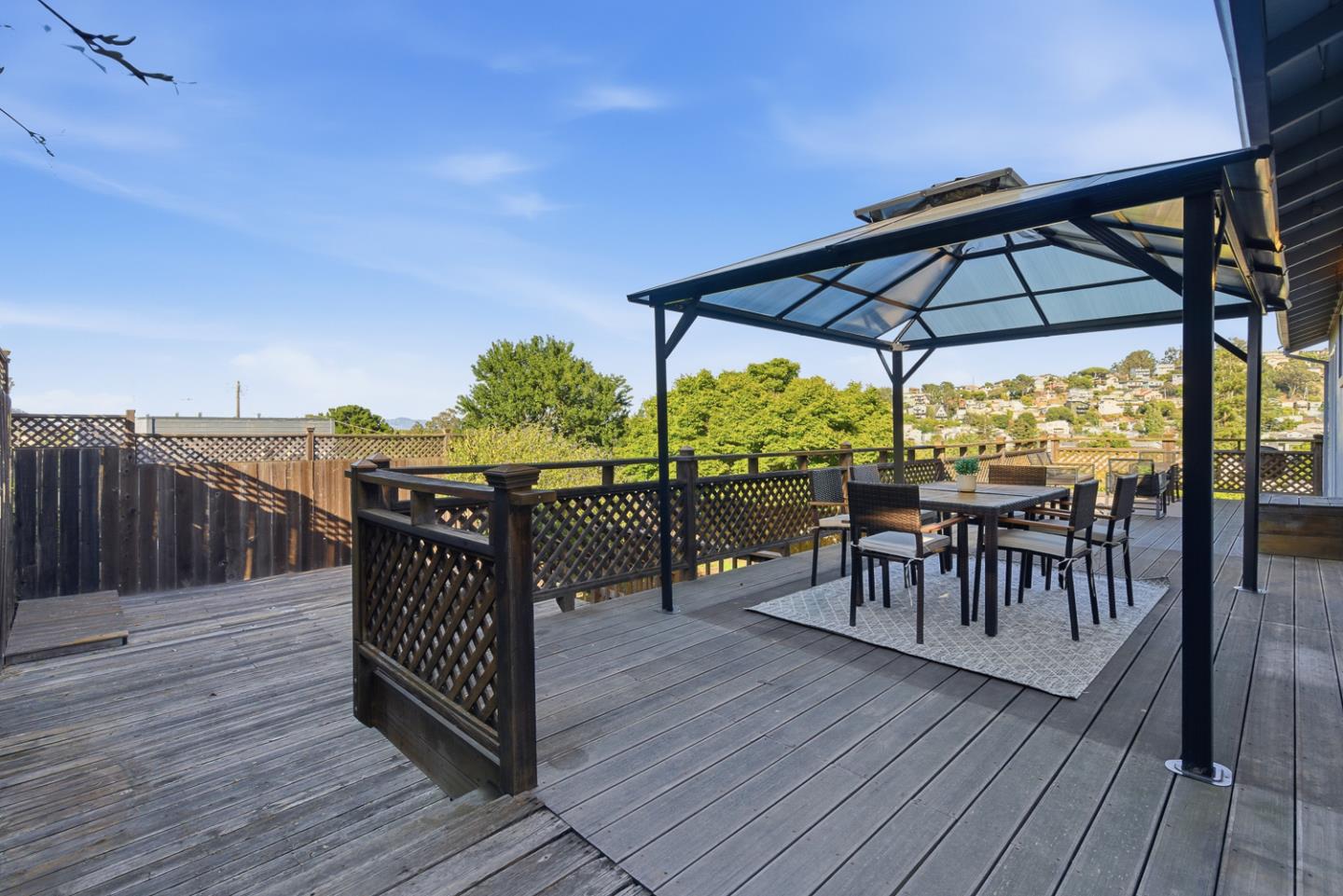 Property photo 37