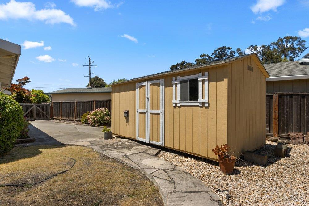 Property photo 34