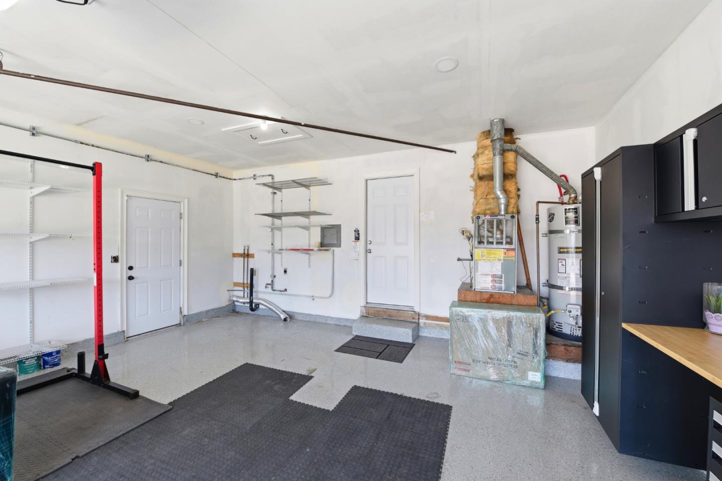 Property photo 37