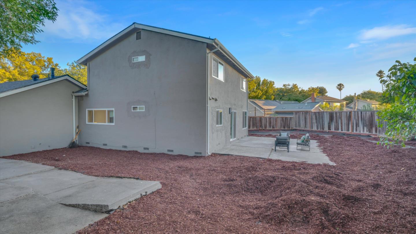 Property photo 34