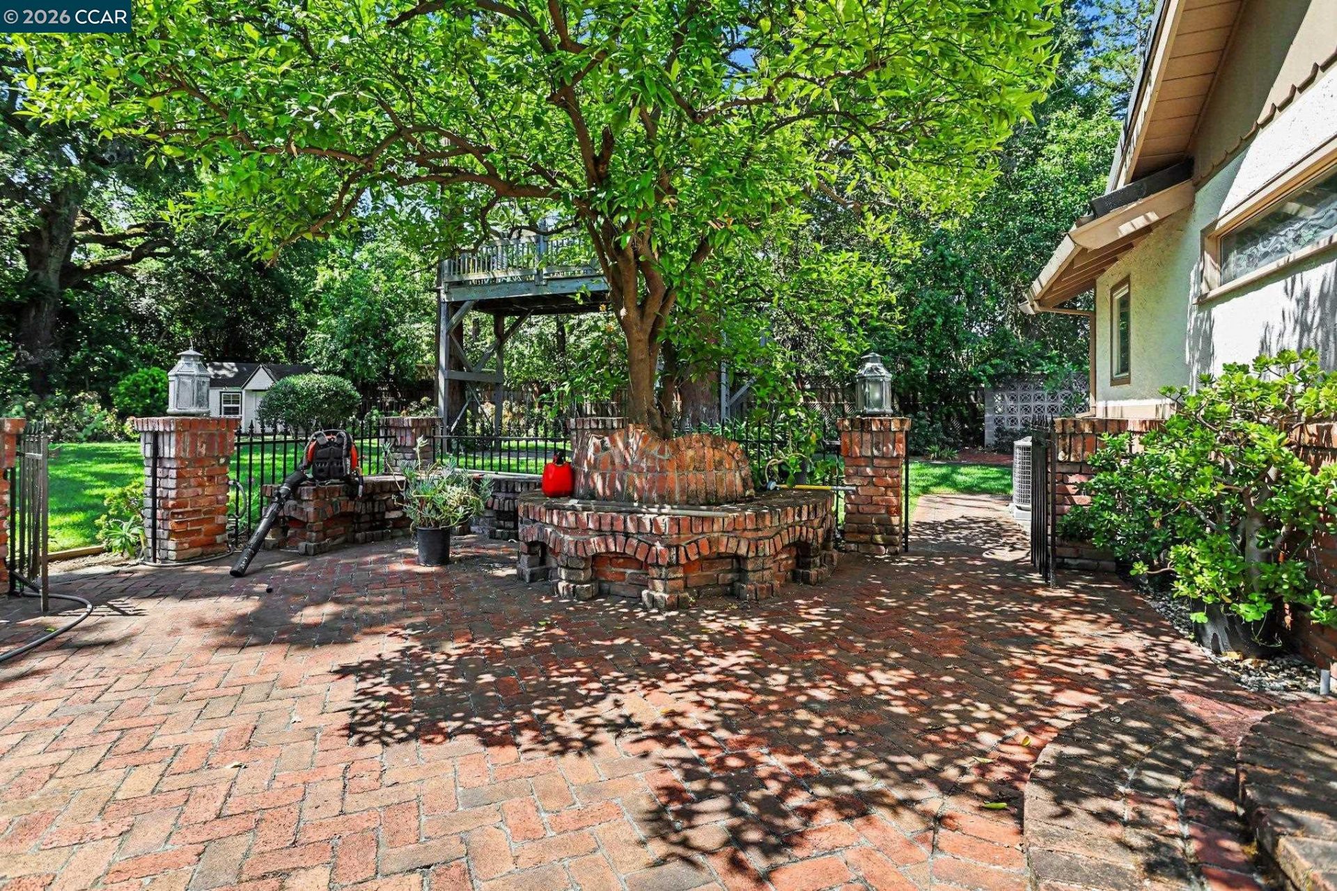 Property photo 47