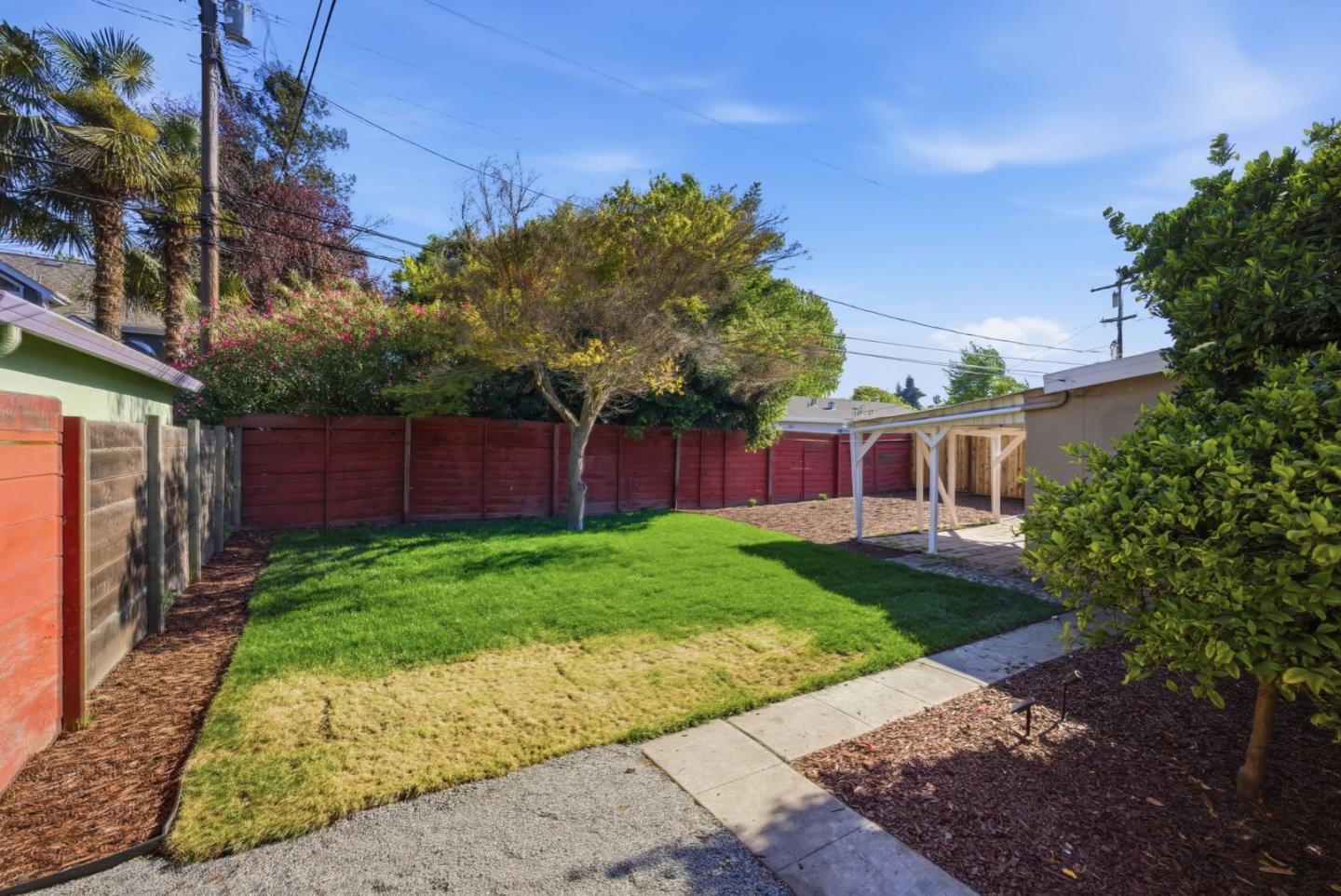 Property photo 31
