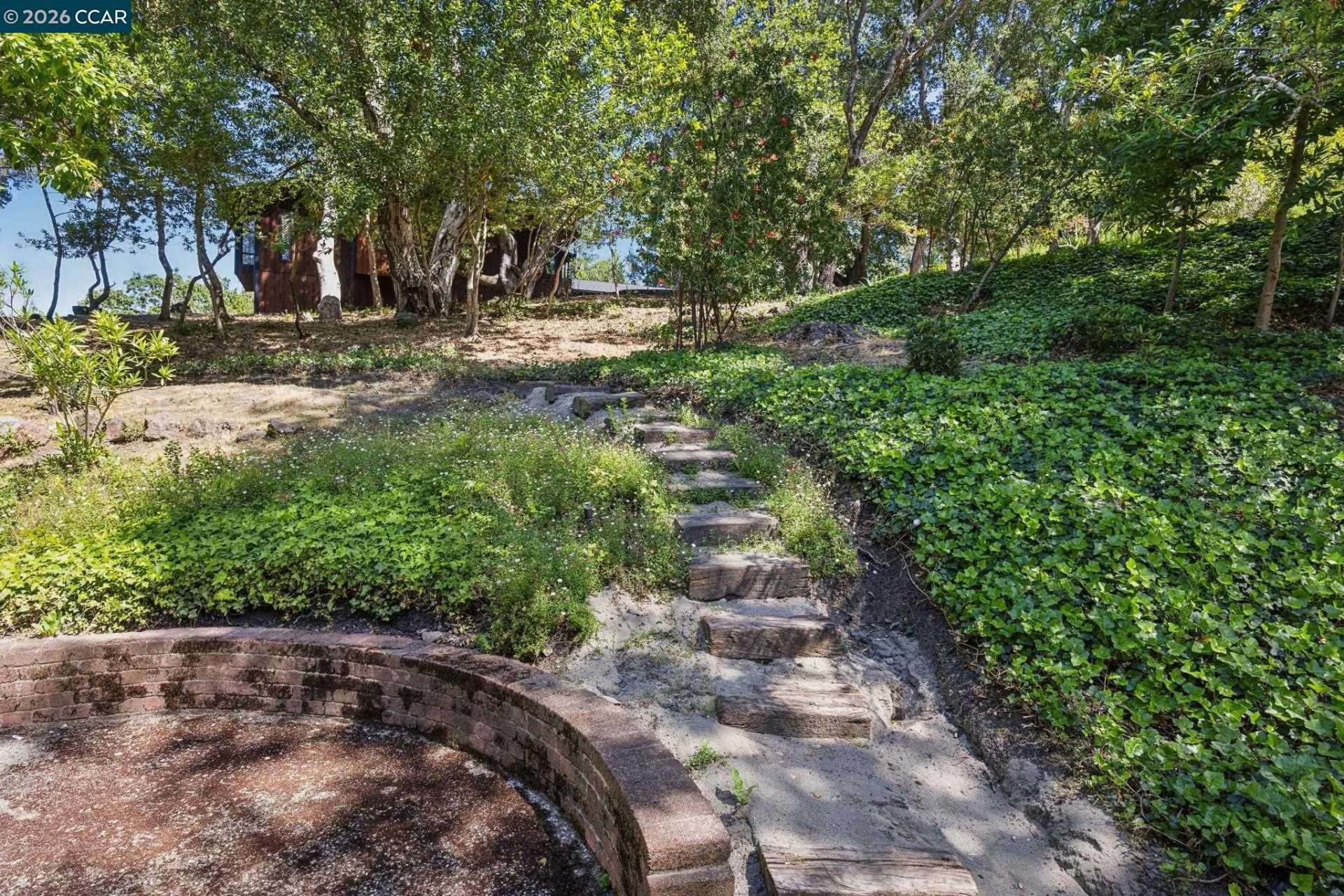 Property photo 40