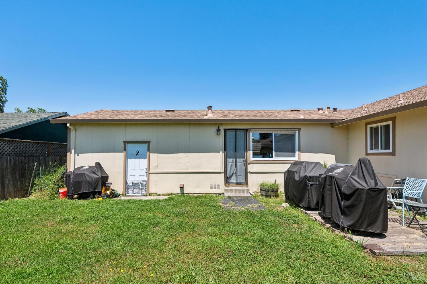 Property photo 38
