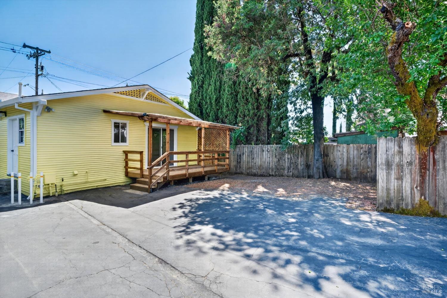 Property photo 44
