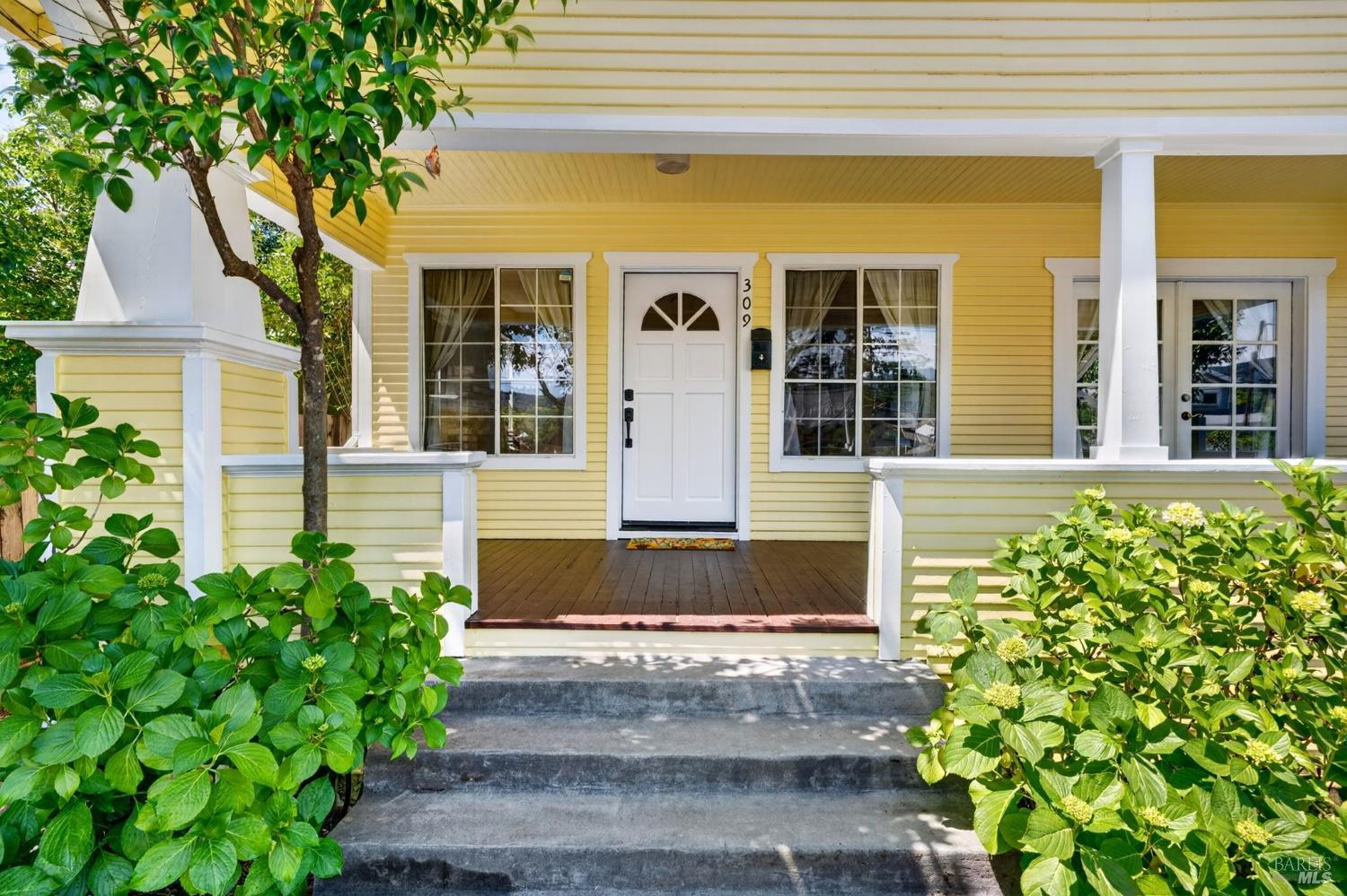 Property photo 8