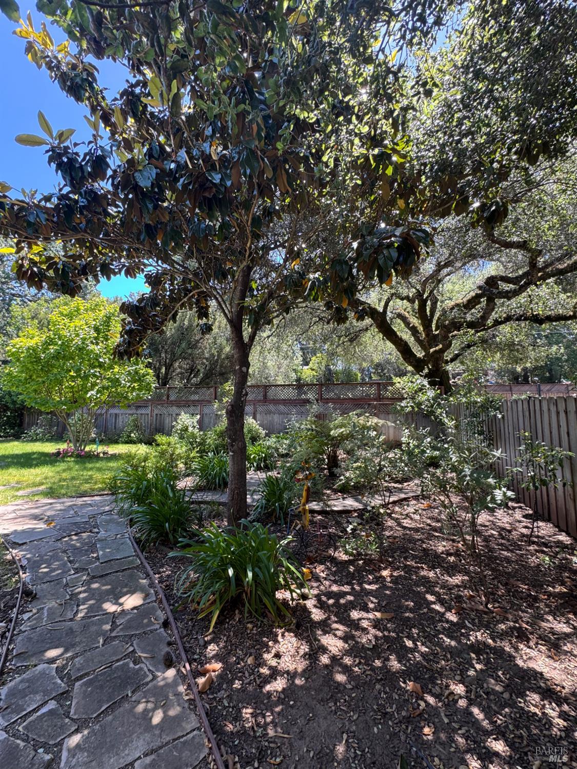 Property photo 31