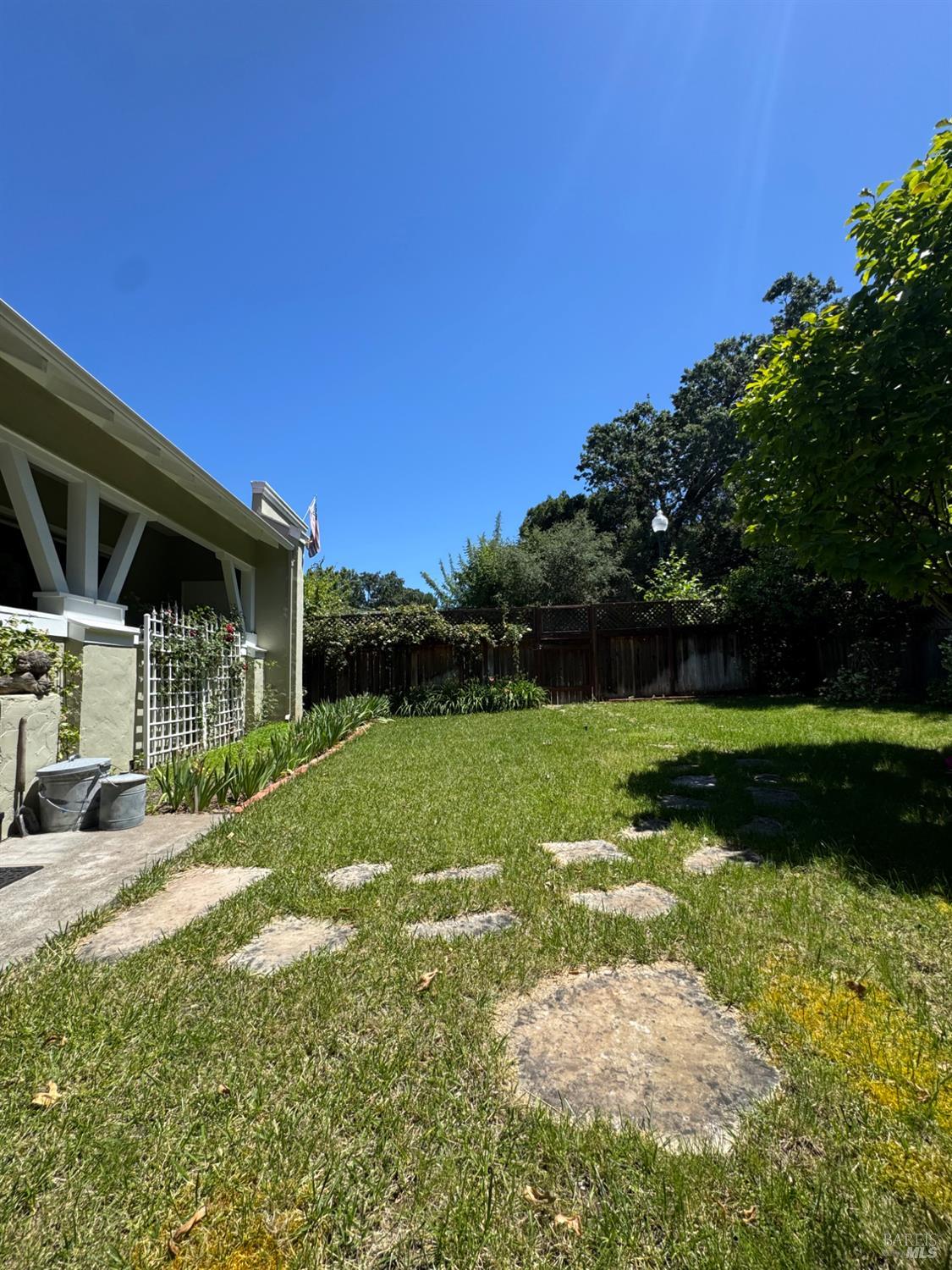 Property photo 33