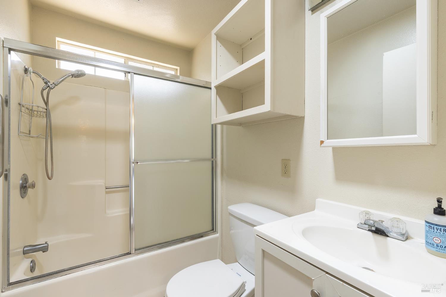 Property photo 28