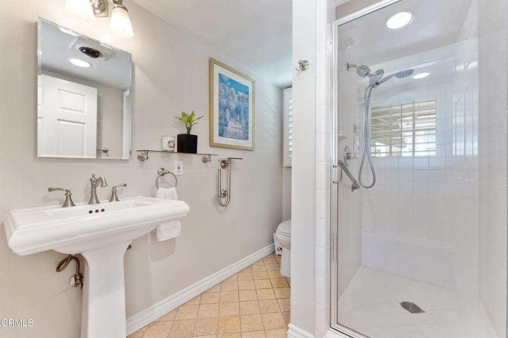 Property photo 36