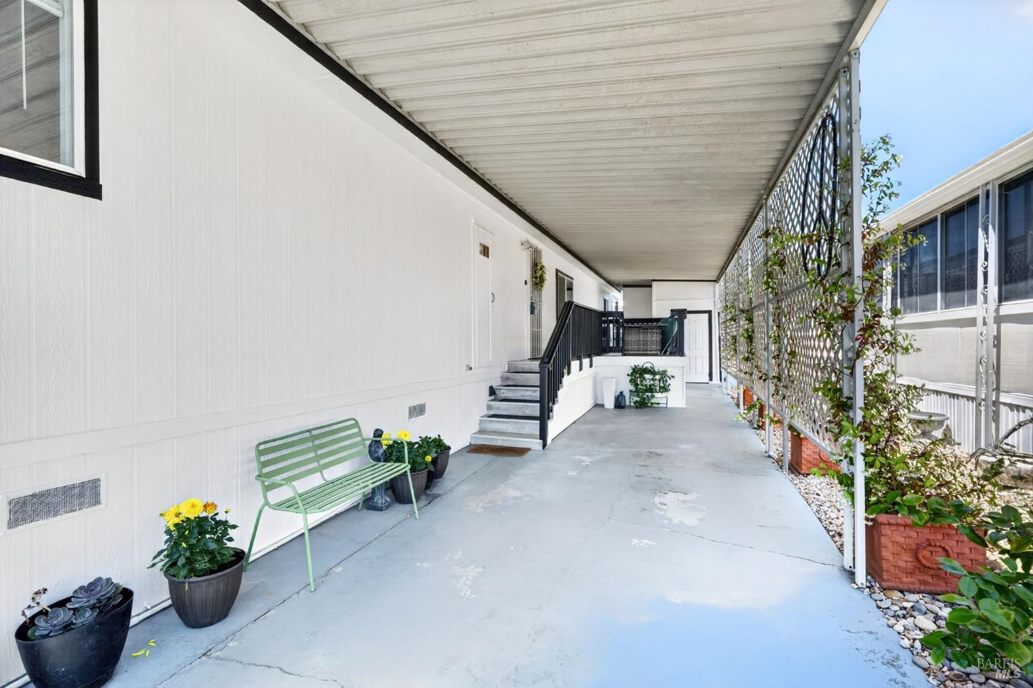 Property photo 32