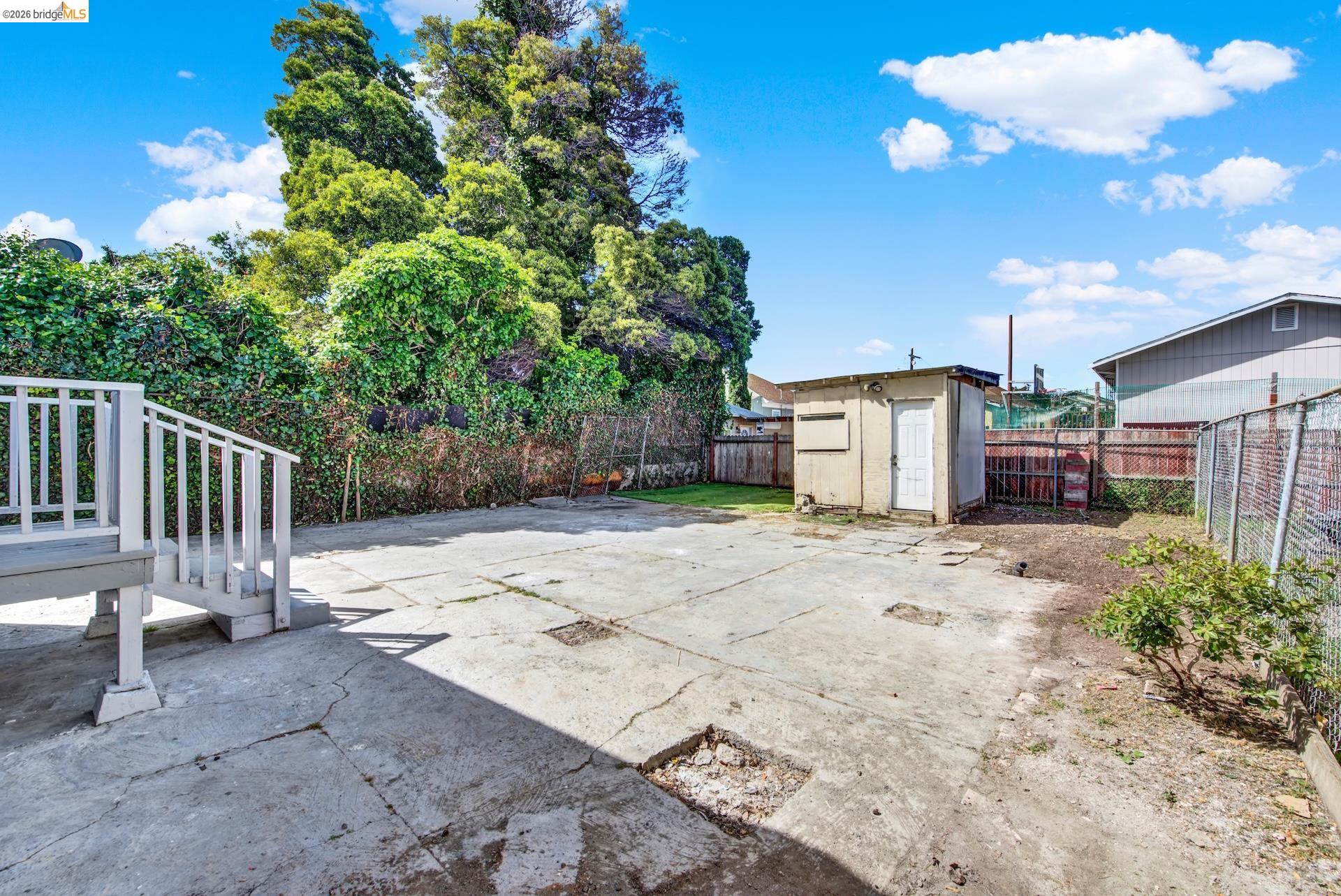 Property photo 33