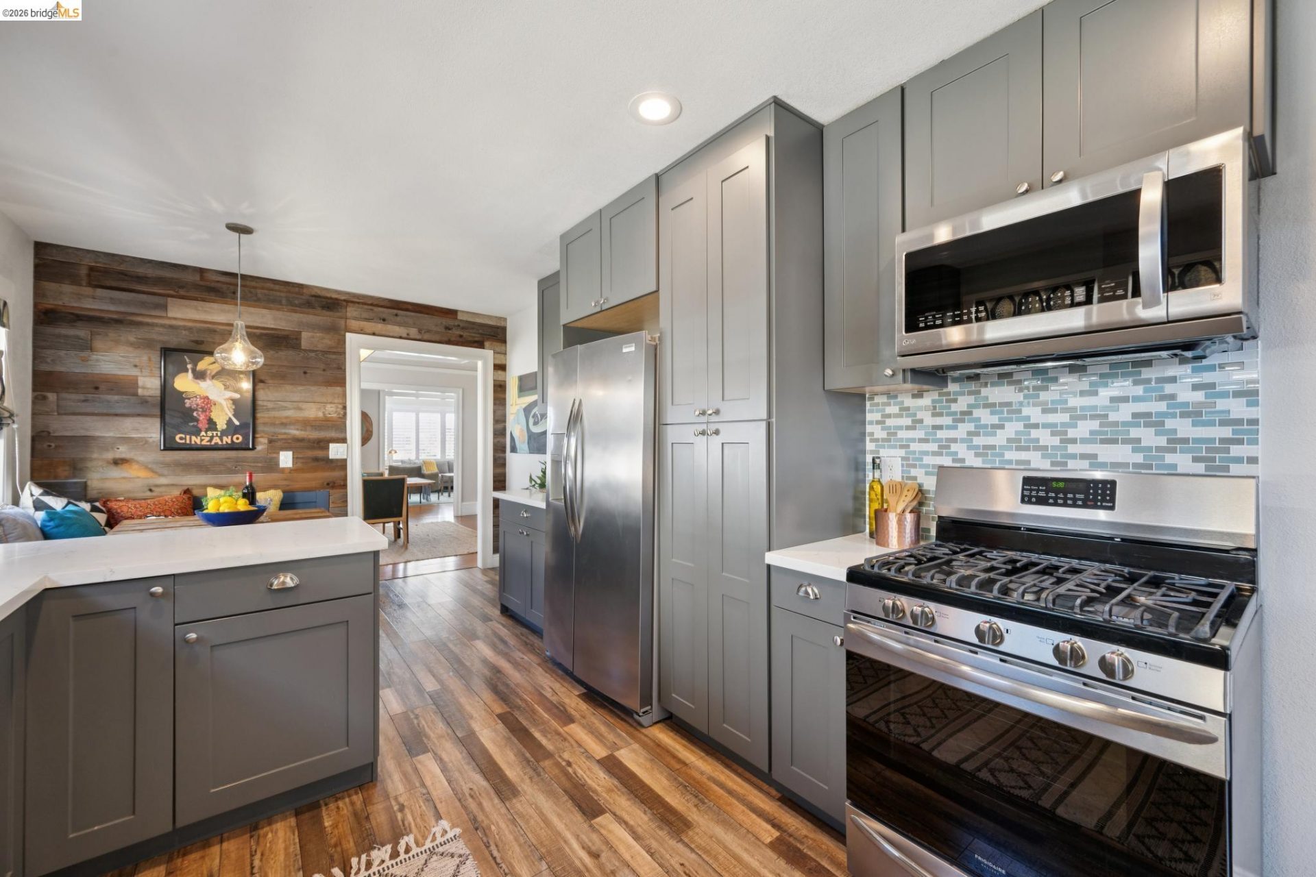 Property photo 33
