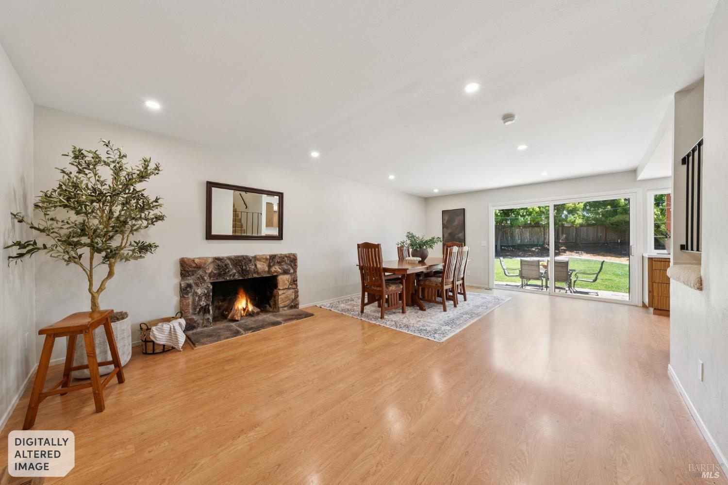 Property photo 32