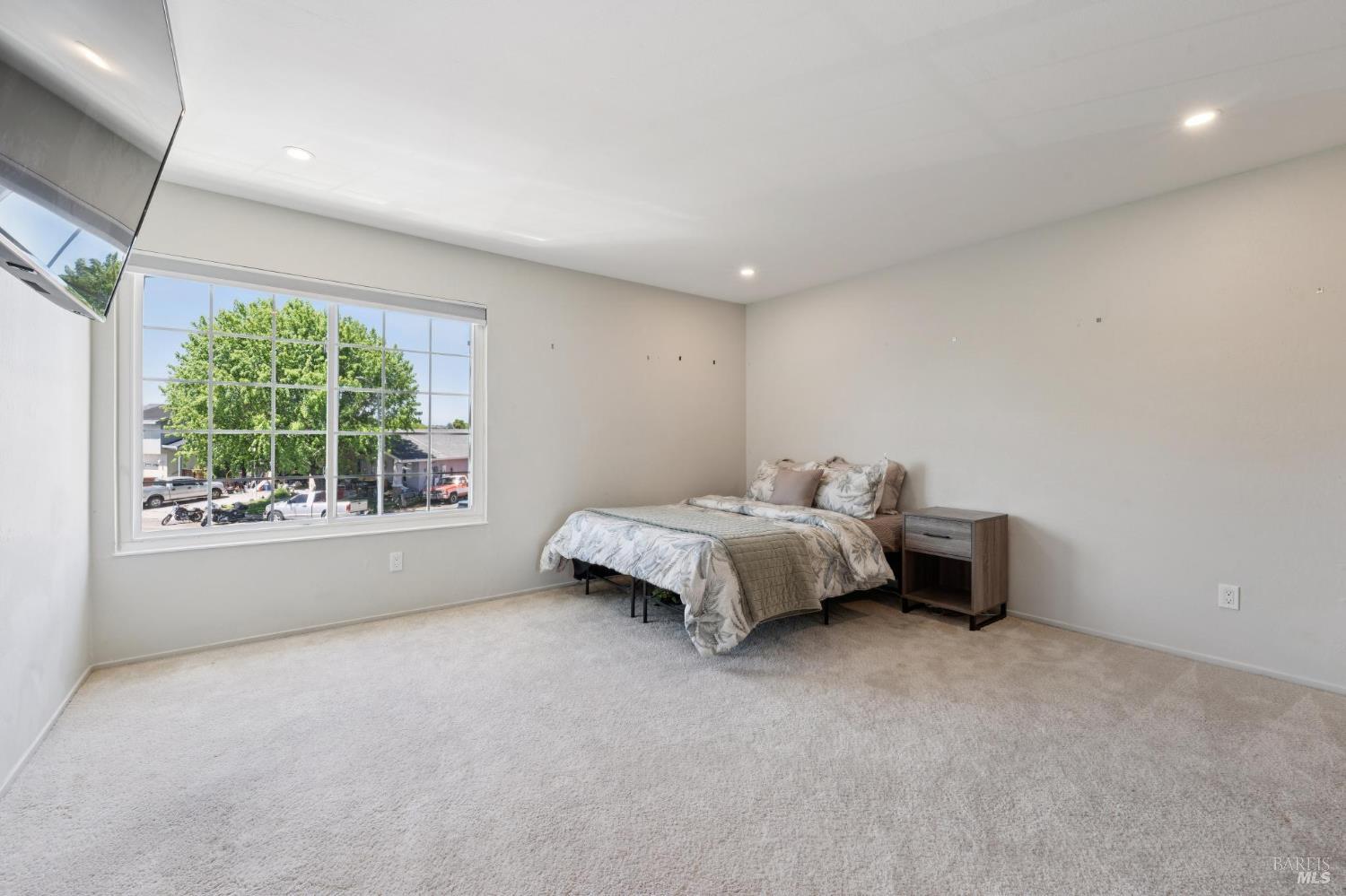 Property photo 47