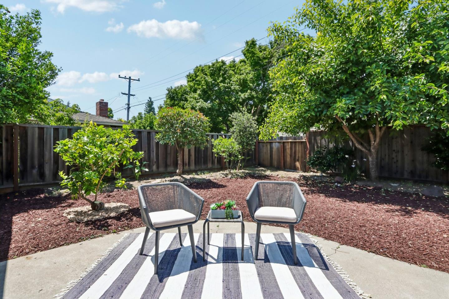 Property photo 37