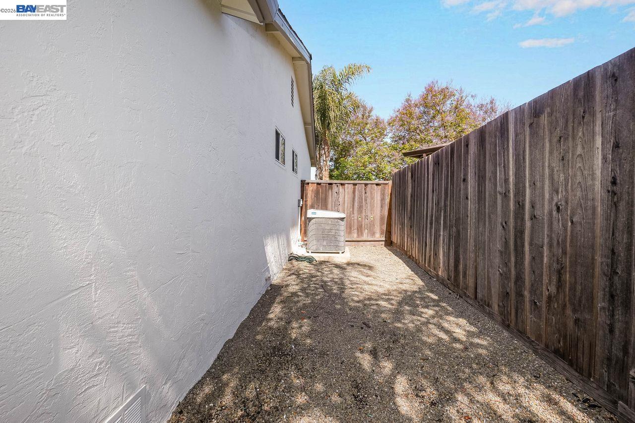 Property photo 46