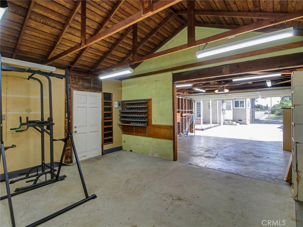 Property photo 37