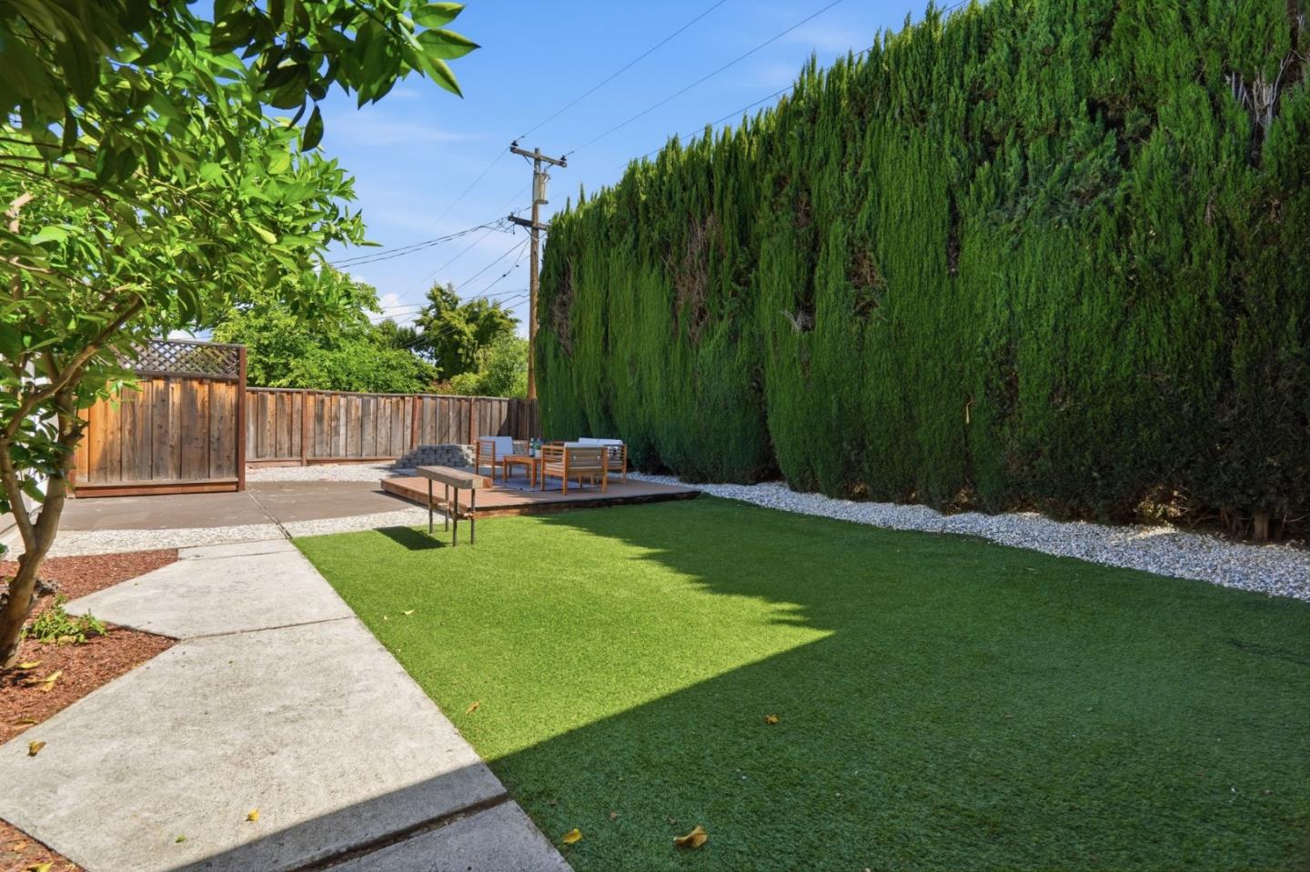Property photo 28