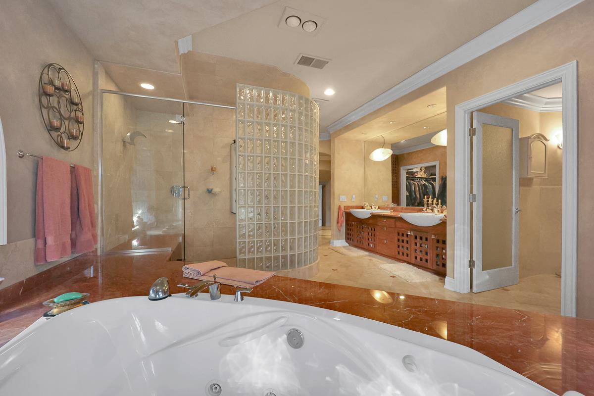 Property photo 48