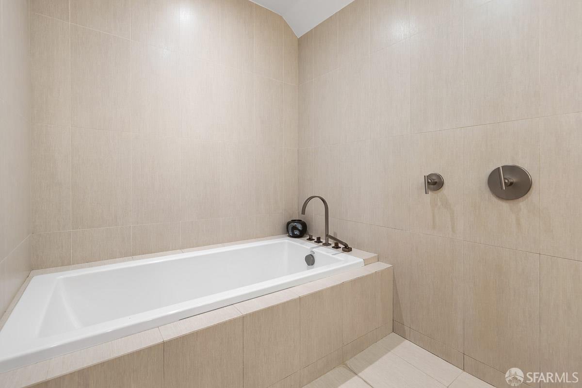 Property photo 50
