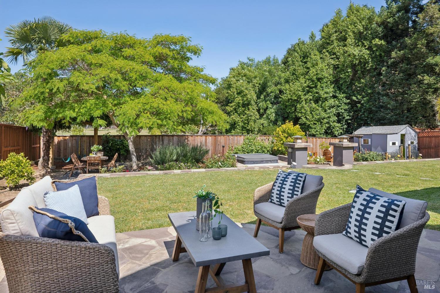 Property photo 38