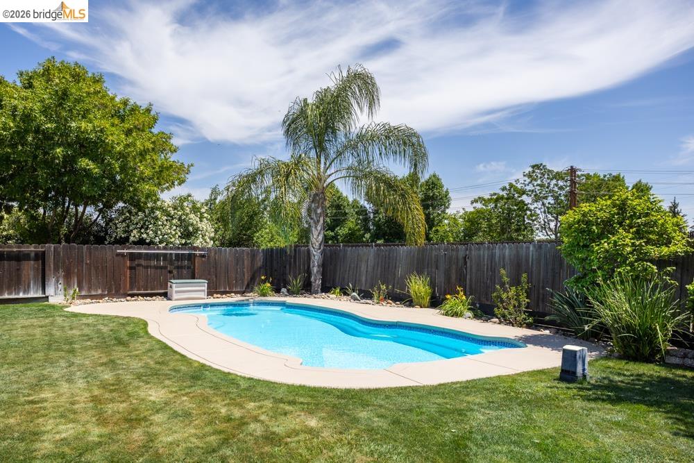 Property photo 40