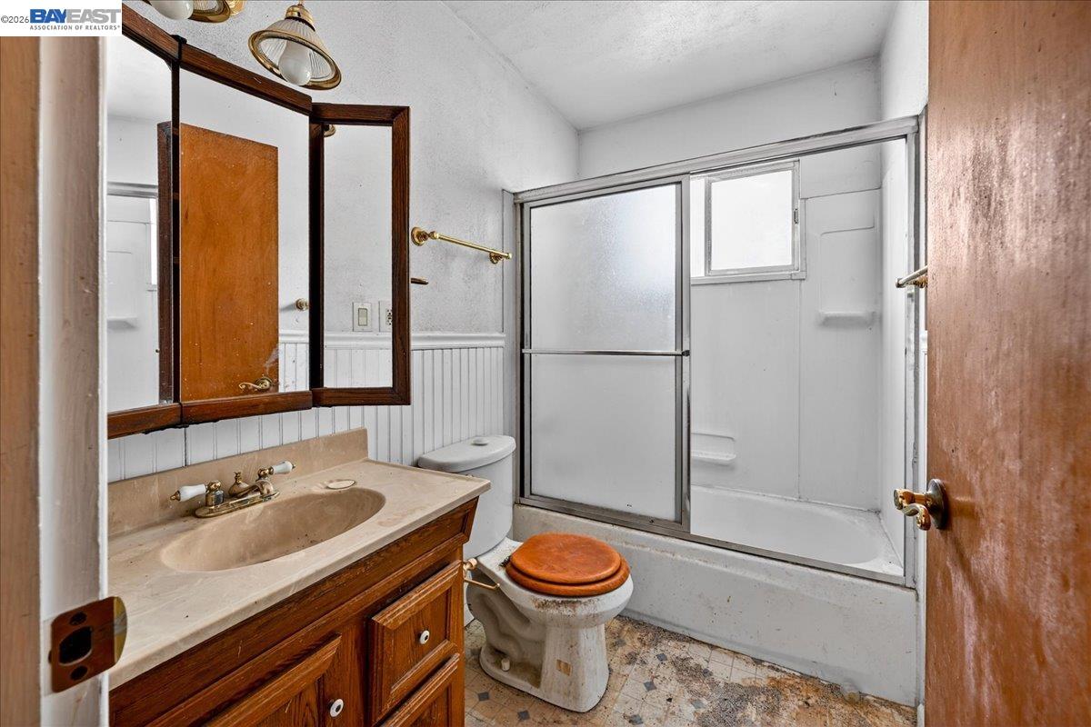 Property photo 44