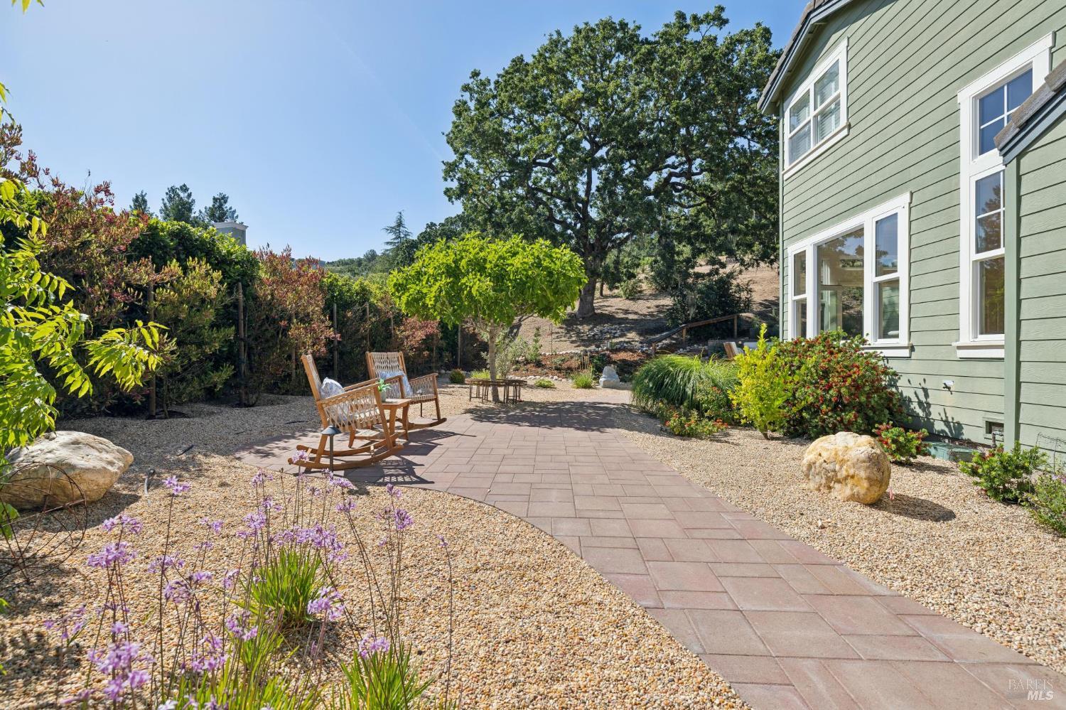Property photo 28