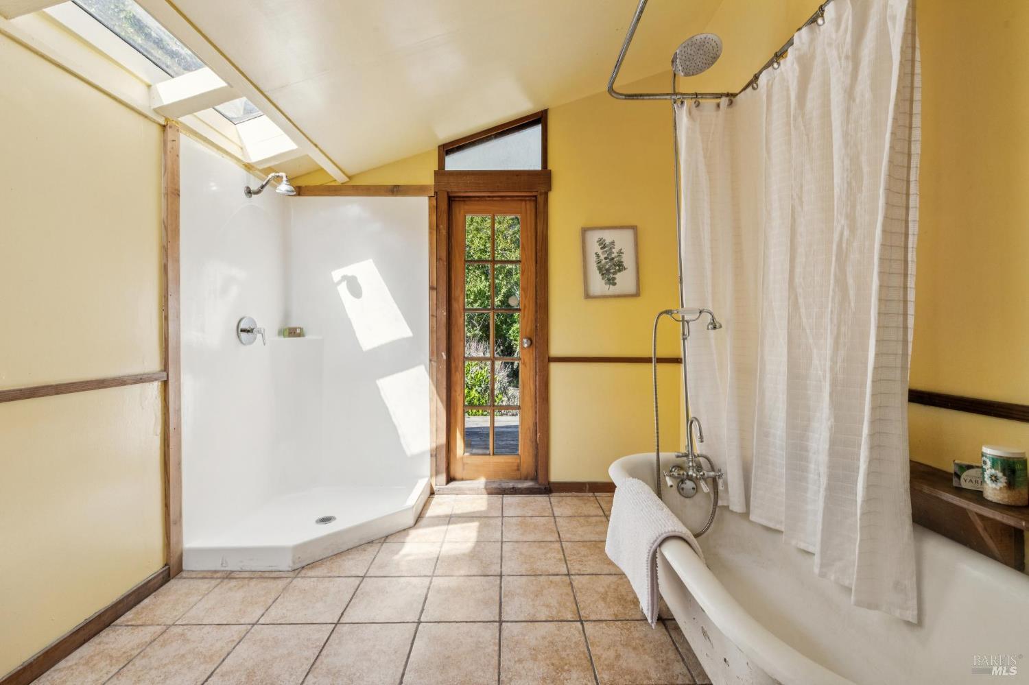 Property photo 37