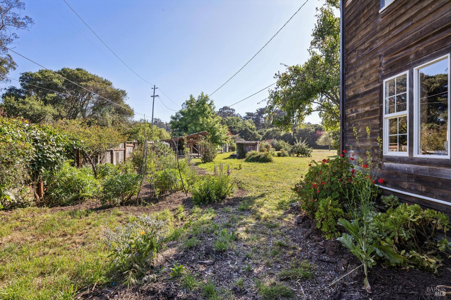Property photo 46
