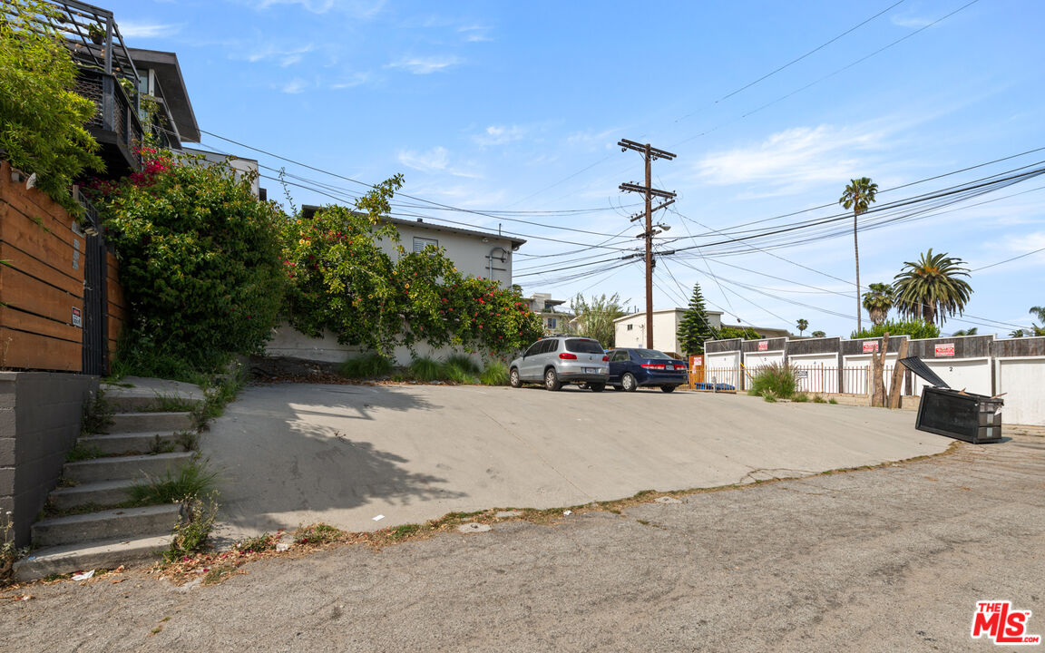 Property photo 22