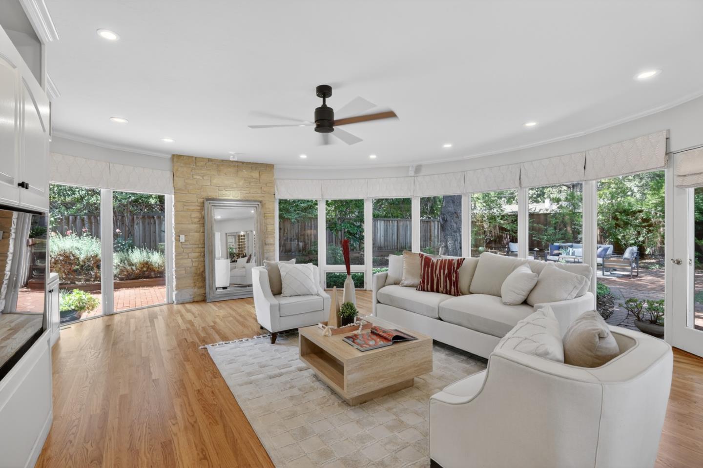 Property photo 23