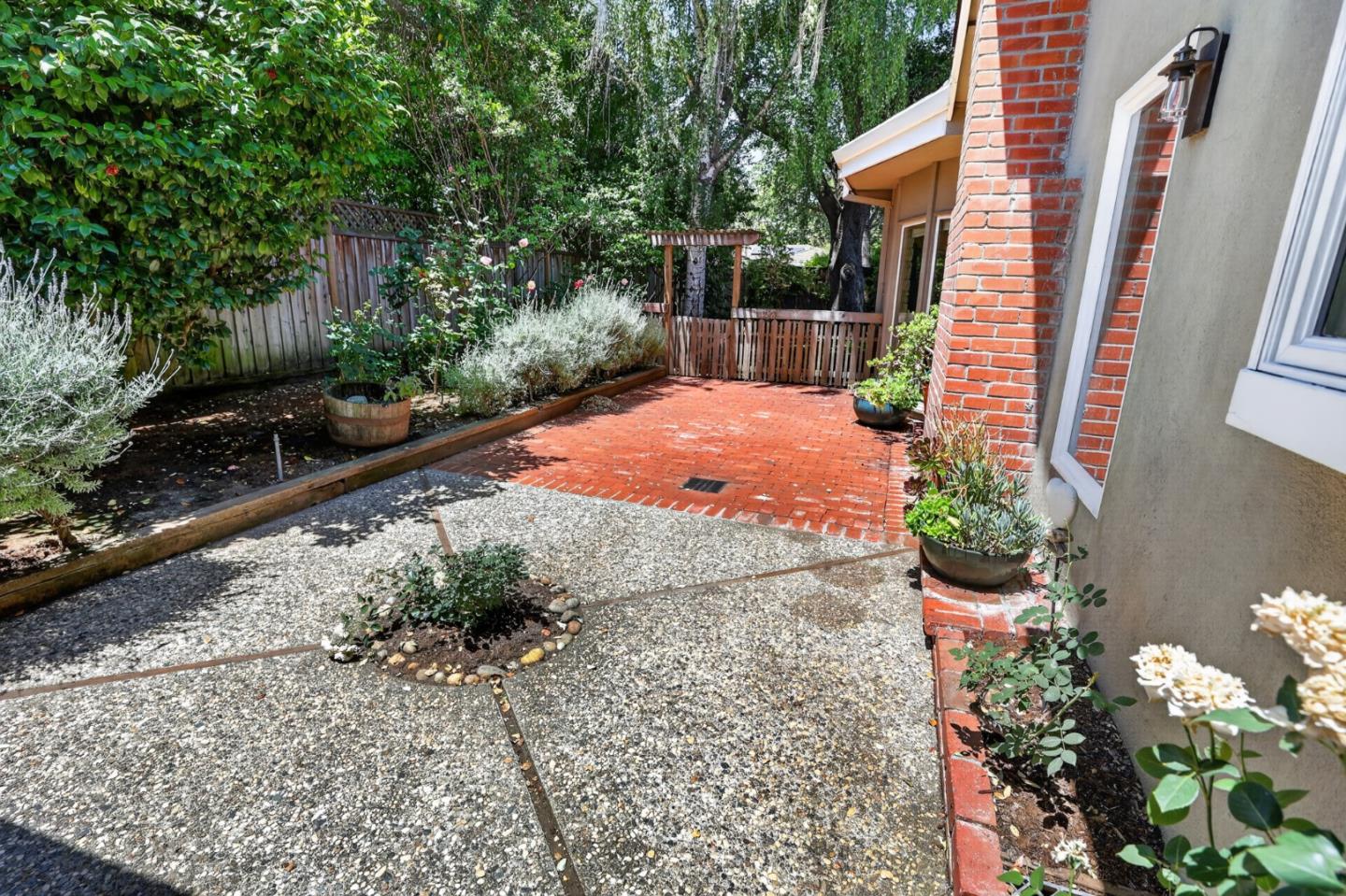 Property photo 42