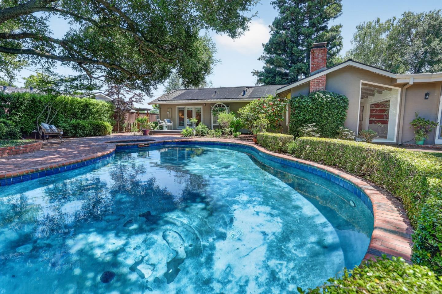 Property photo 46