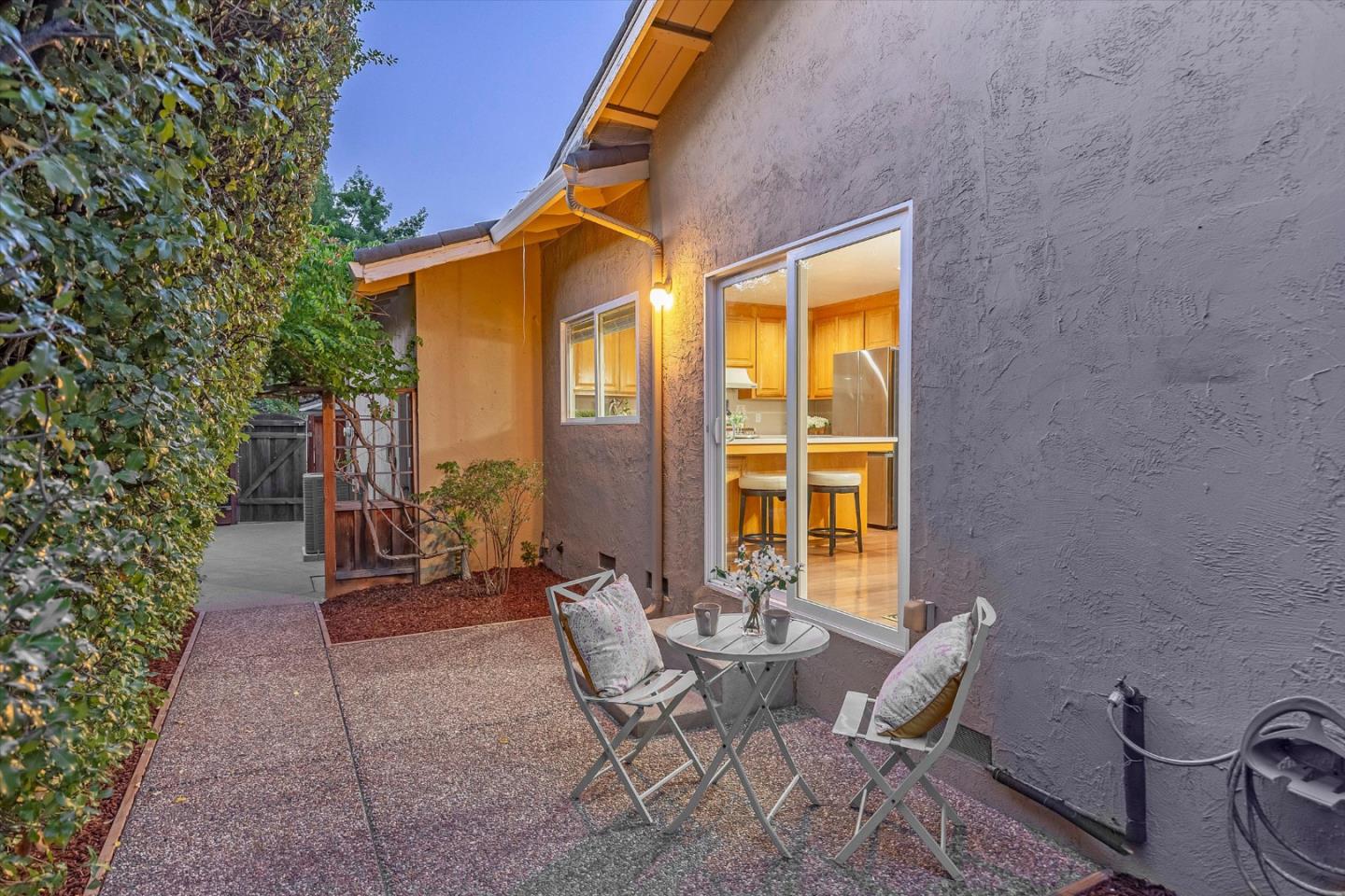 Property photo 46