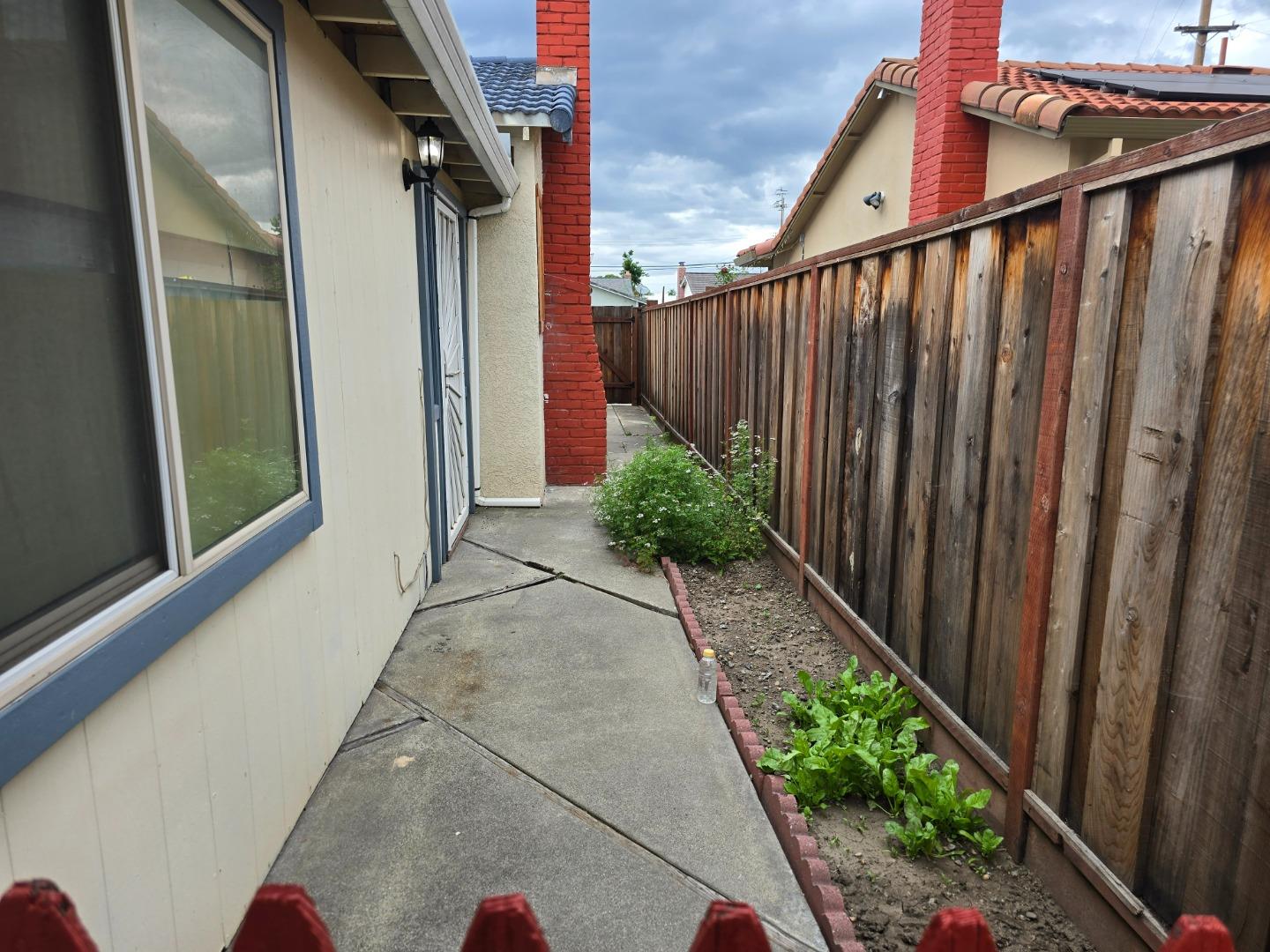 Property photo 31