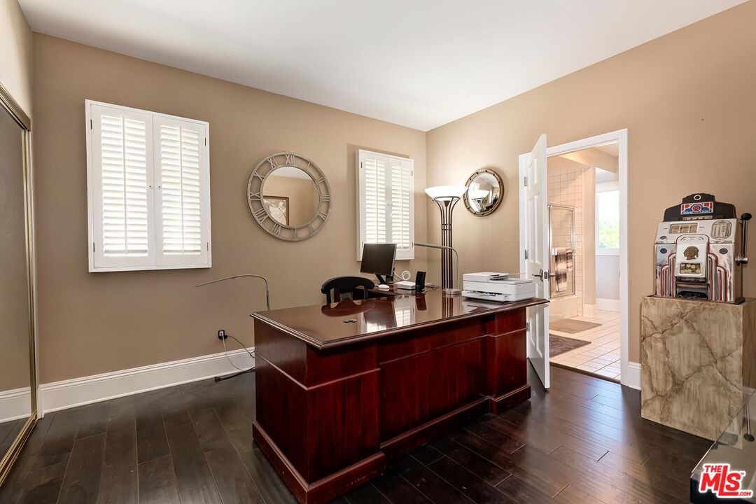 Property photo 44