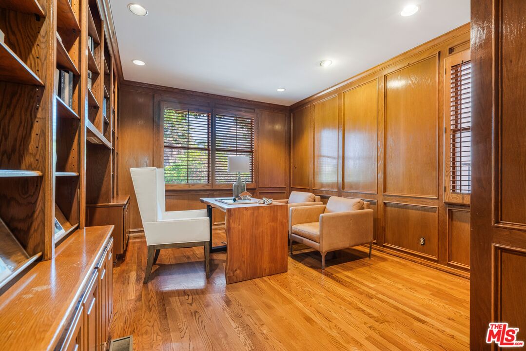 Property photo 42