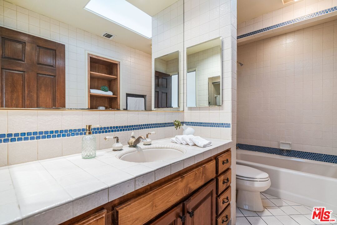 Property photo 46