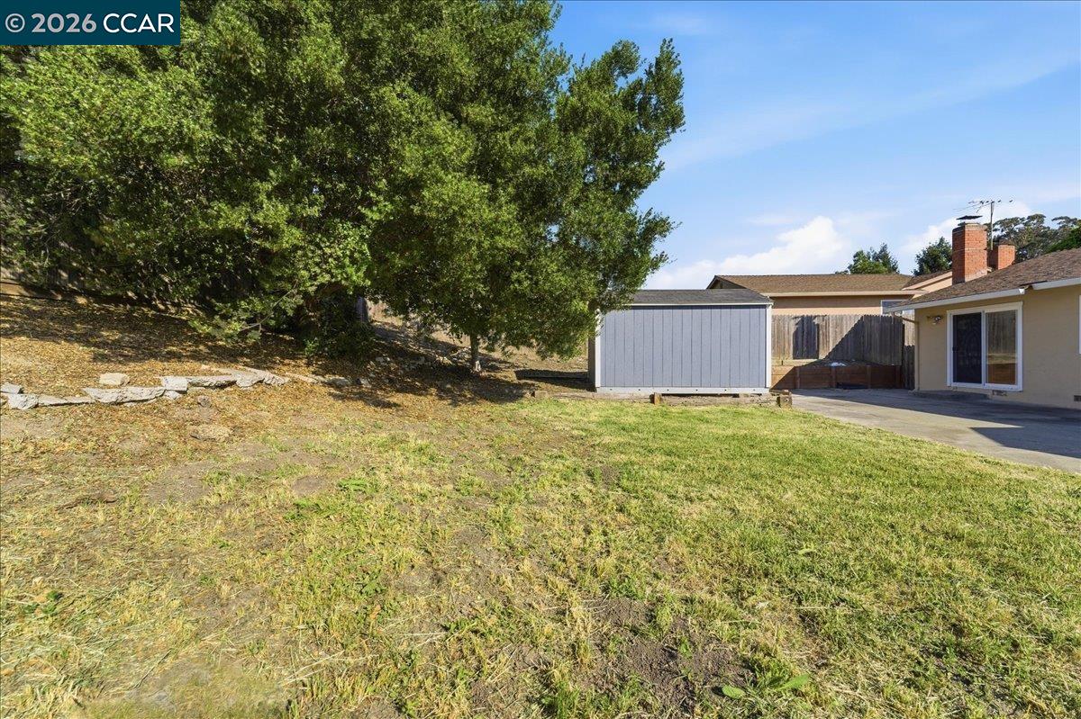 Property photo 32