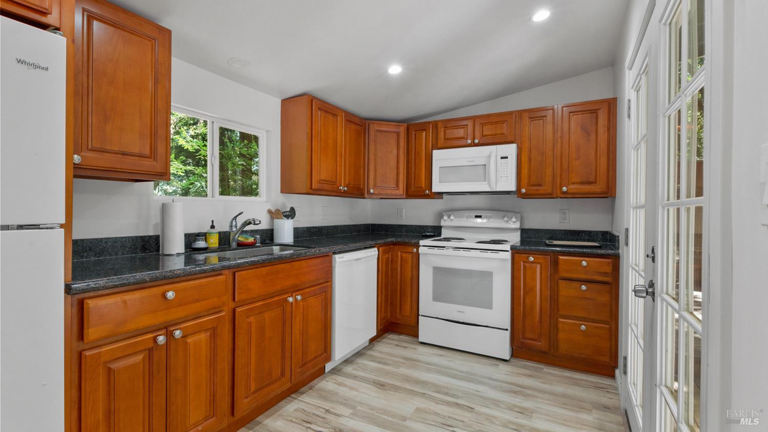 Property photo 17