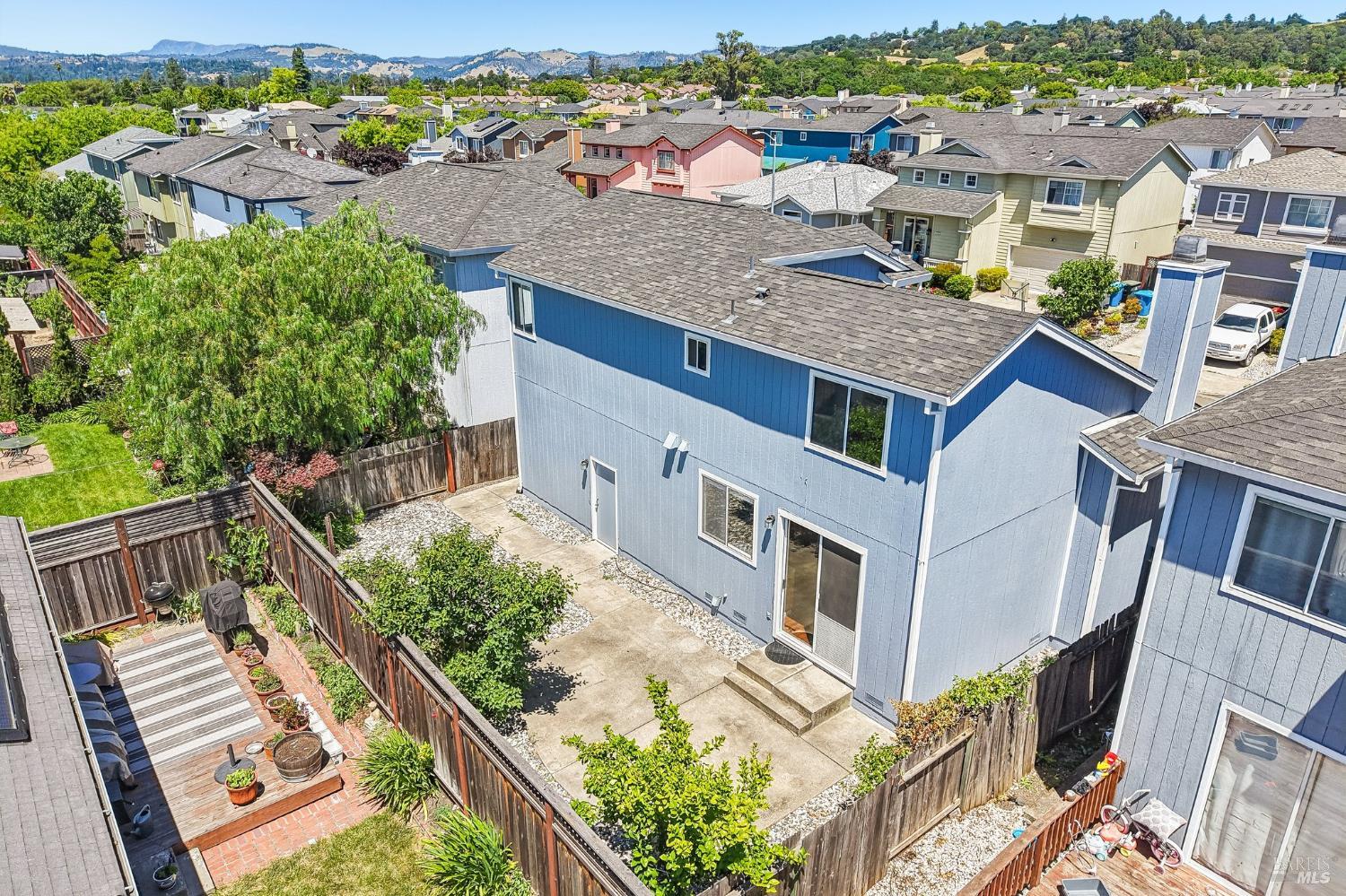 Property photo 33