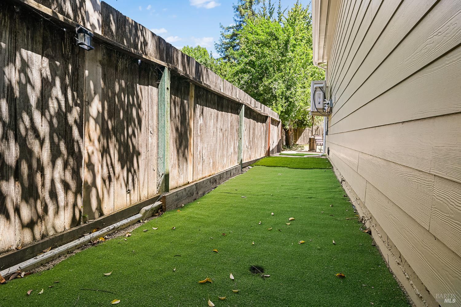 Property photo 37